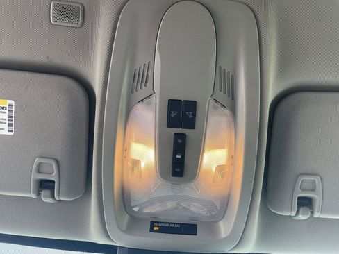 Used 2017 GMC Terrain SLE FWD image 28