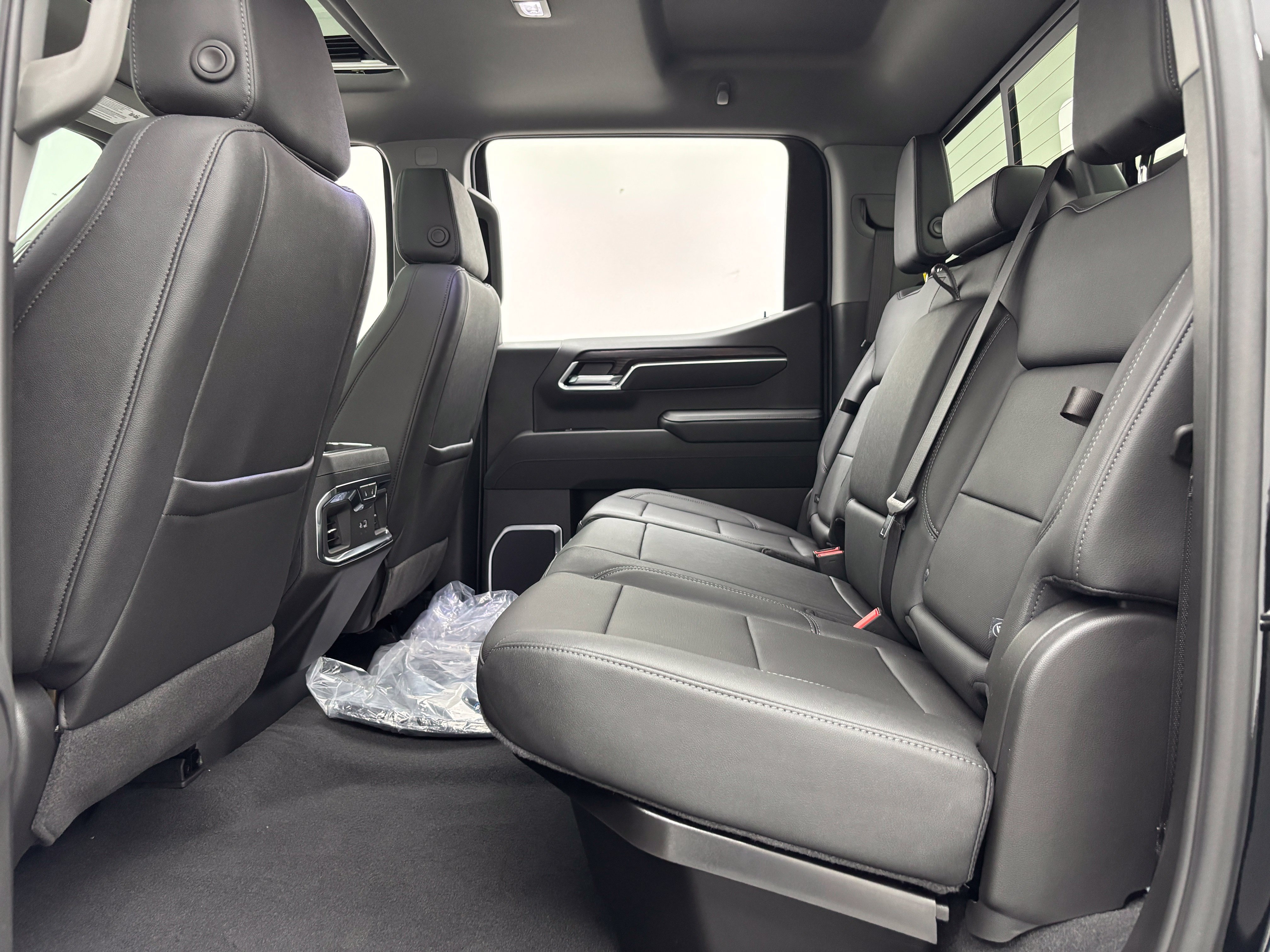 New 2026 GMC Sierra 1500 SLT w/ SLT Premium Package AWD/4WD image 41