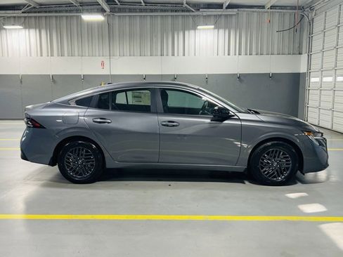 New 2026 Nissan Sentra SV image 17