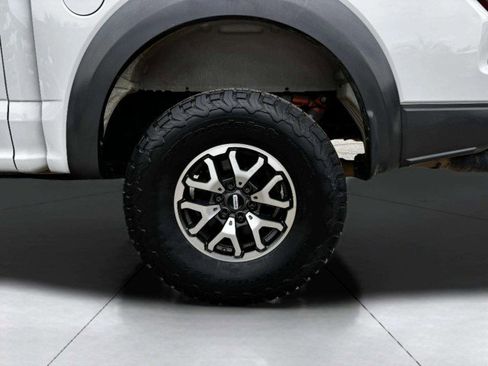 Used 2019 Ford F150 Raptor w/ Equipment Group 802A Luxury image 51