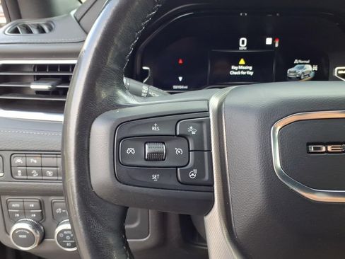 Used 2022 GMC Yukon Denali AWD/4WD image 23