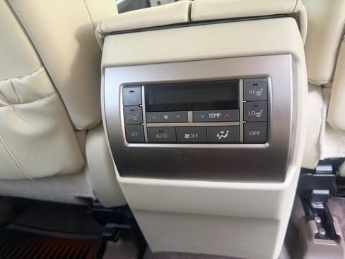 Used 2015 Lexus GX 460 w/ Premium Package AWD/4WD image 27