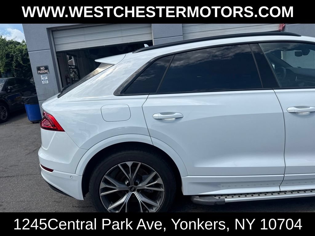 Used 2021 Audi Q8 Premium w/ Black Optic Package AWD/4WD image 11