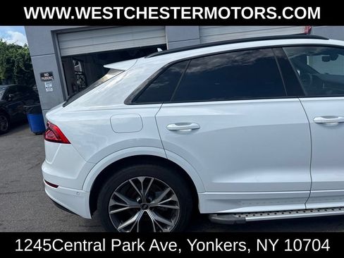 Used 2021 Audi Q8 Premium w/ Black Optic Package AWD/4WD image 11