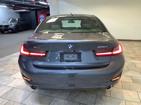 Used 2022 BMW 330i xDrive Sedan w/ Driving Assistance Package image 7