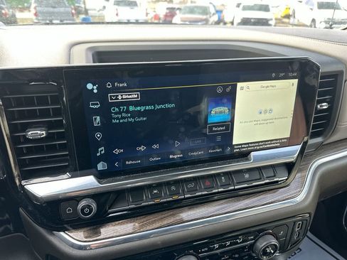 Used 2024 Chevrolet Silverado 1500 LT w/ Leather Package image 16