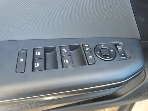 Certified 2025 Kia K4 FWD image 26