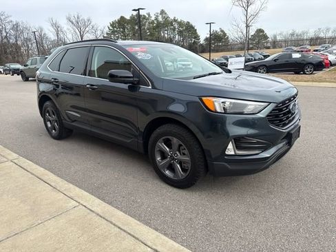 Used 2022 Ford Edge SEL w/ Sport Appearance Package image 6