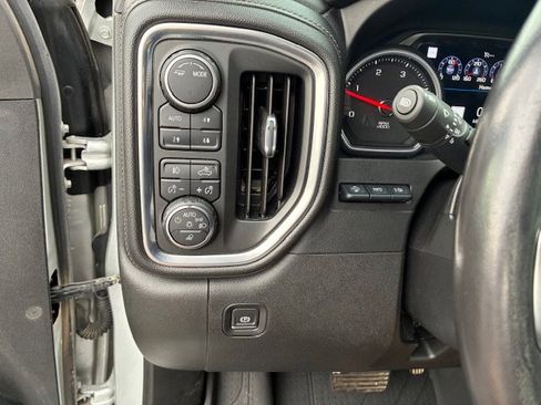 Used 2020 Chevrolet Silverado 3500 LTZ w/ LTZ Premium Package image 31