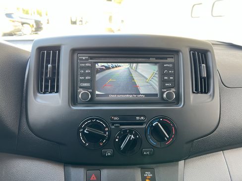 Used 2019 Nissan NV200 SV w/ Navigation Package image 16