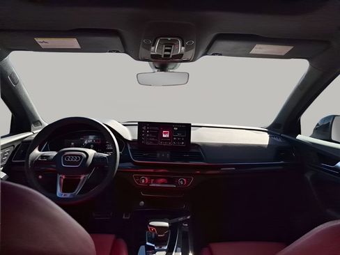 Used 2024 Audi SQ5 Prestige image 23