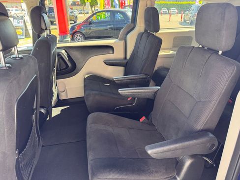 Used 2011 Dodge Grand Caravan Express w/ PWR Window Group FWD image 13