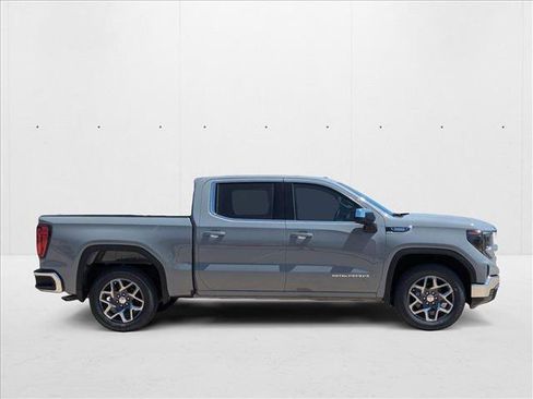 New 2025 GMC Sierra 1500 SLE image 8