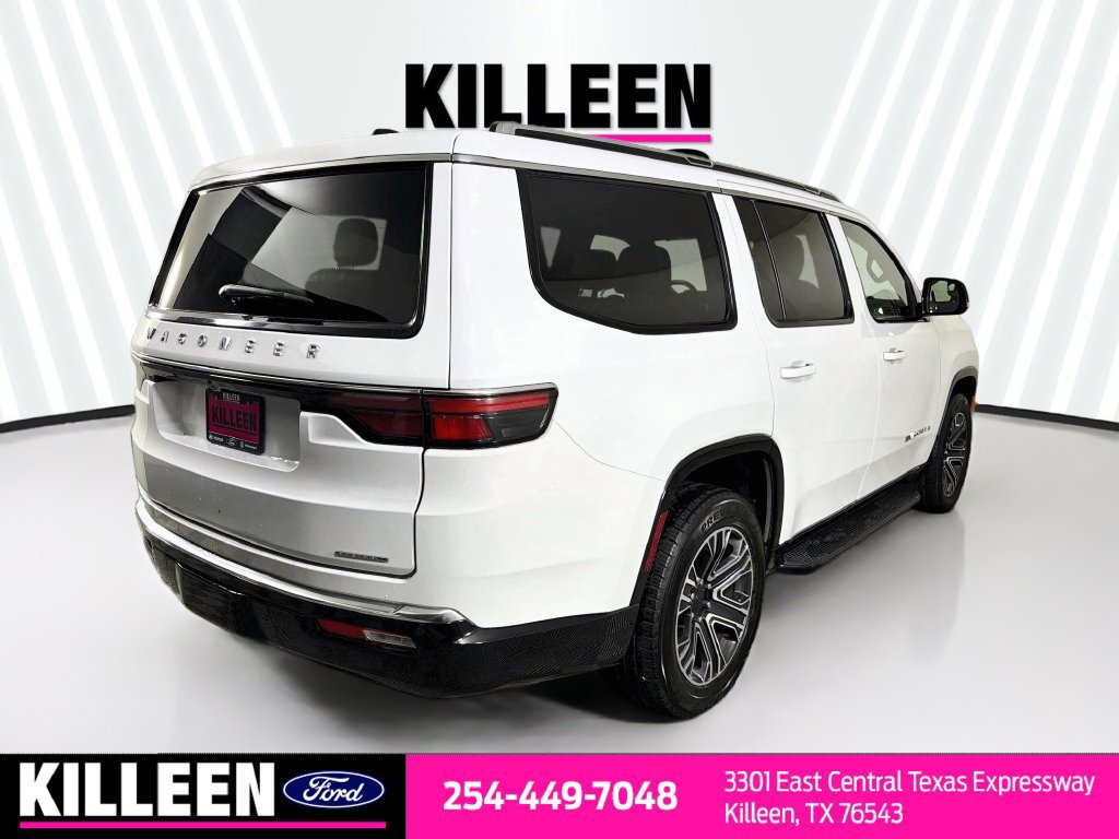 Used 2024 Jeep Wagoneer Series II AWD/4WD image 9
