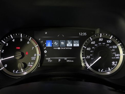 Used 2026 Toyota Highlander XLE AWD/4WD image 14