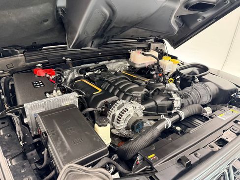 Used 2024 Jeep Wrangler Unlimited Rubicon 392 image 16