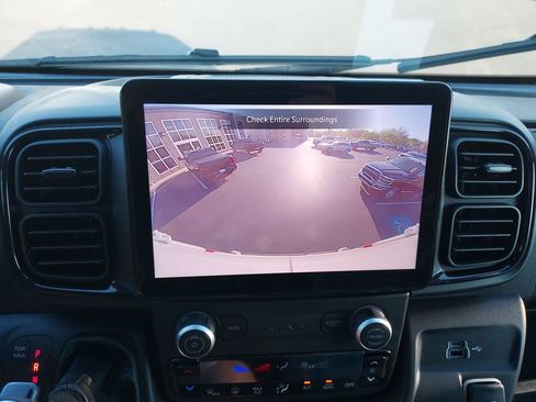 New 2026 RAM ProMaster 2500 w/ Premium Convenience Group FWD image 22
