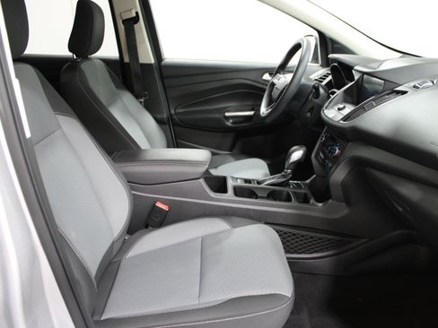 Used 2019 Ford Escape SE FWD image 34