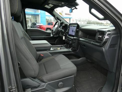 Certified 2025 Ford F150 STX w/ Equipment Group 200A image 16