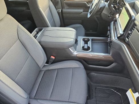 New 2026 Chevrolet Silverado 3500 LT w/ Texas Edition image 18