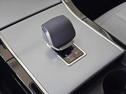 Certified 2024 Land Rover Range Rover Evoque S image 18