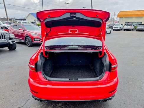 Used 2019 Volkswagen Jetta GLI Autobahn FWD image 36