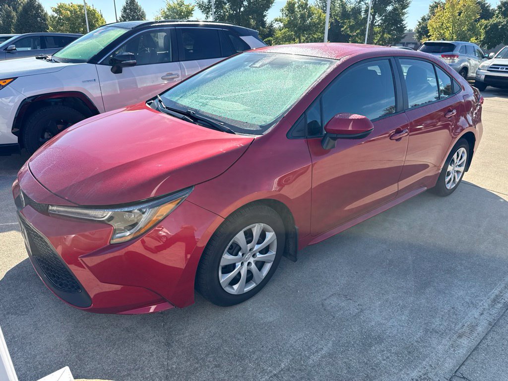 Used 2021 Toyota Corolla LE w/ Carpet Mat Package (TMS) FWD image 4