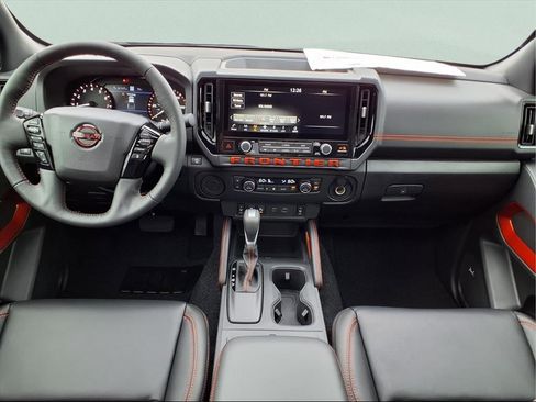 New 2026 Nissan Frontier Pro-X image 9