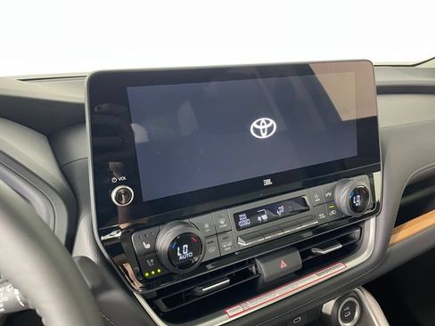New 2026 Toyota Grand Highlander AWD image 5
