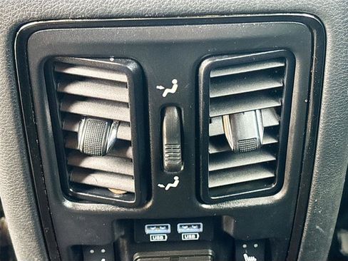 Used 2019 Jeep Grand Cherokee High Altitude image 27