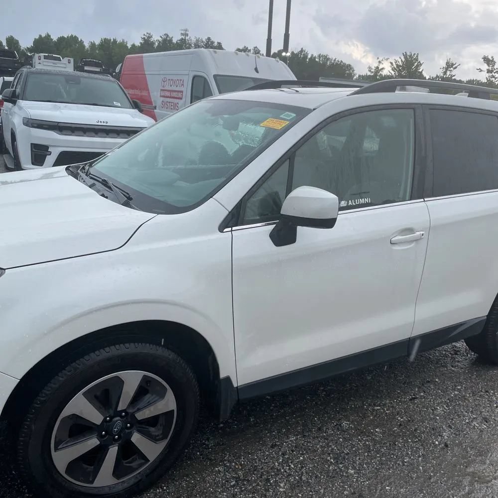 Used 2017 Subaru Forester 2.5i Limited w/ Protection Package #2 AWD/4WD image 2