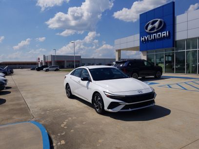 New 2025 Hyundai Elantra Sport
