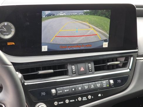 Certified 2023 Lexus ES 350 w/ Premium Package FWD image 13