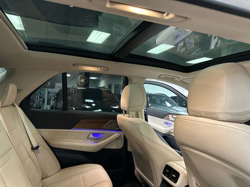 Used 2022 Mercedes-Benz GLE 350 4MATIC image 40