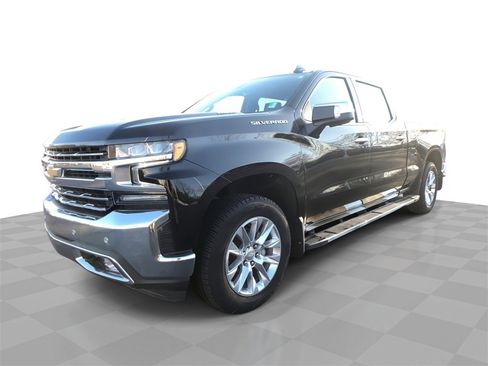 Used 2021 Chevrolet Silverado 1500 LTZ image 1