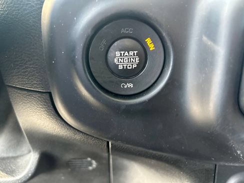 Used 2021 Jeep Wrangler Unlimited Sahara w/ Safety Group AWD/4WD image 41