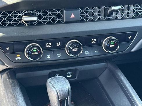 Used 2024 Honda Accord EX image 22