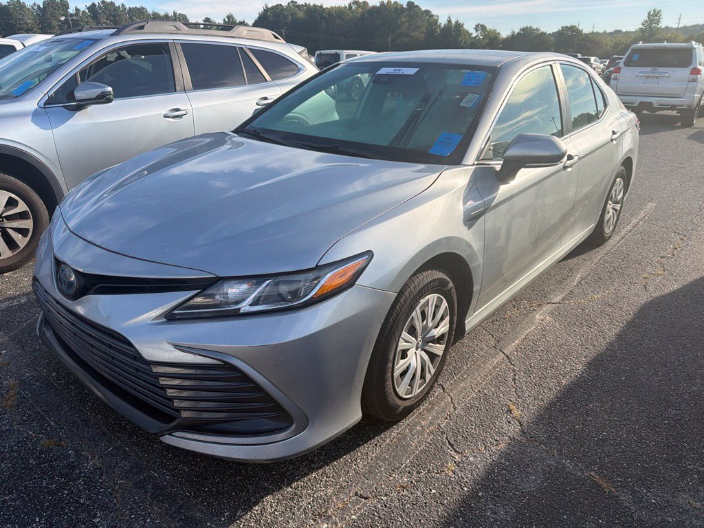 Used 2023 Toyota Camry LE FWD image 1