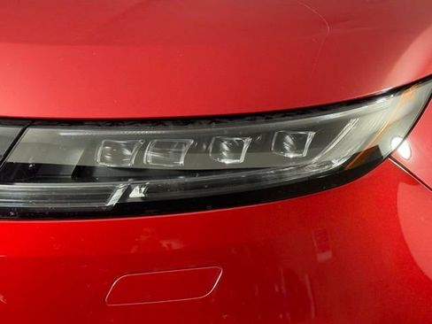 Certified 2024 Land Rover Range Rover Sport Dynamic SE image 12