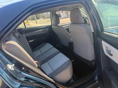 Used 2019 Toyota Corolla LE image 27