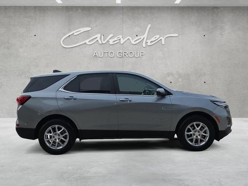 Used 2024 Chevrolet Equinox LT FWD image 18