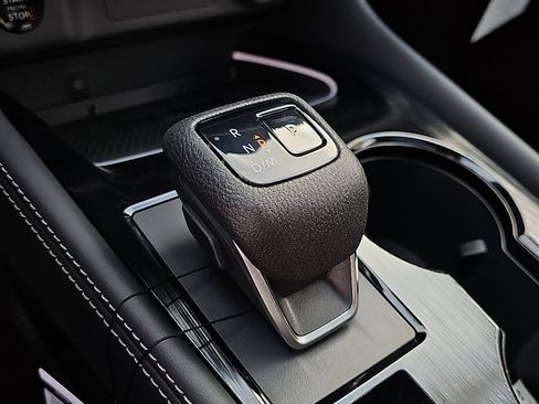 New 2026 Nissan Rogue Platinum w/ Platinum Premium Package image 11