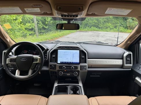 Used 2022 Ford F250 Lariat w/ Chrome Package AWD/4WD image 17