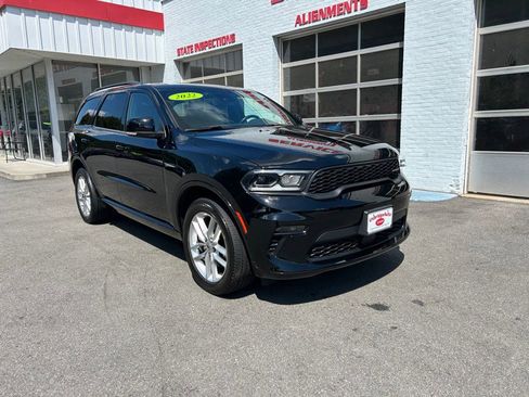 Used 2022 Dodge Durango GT image 2
