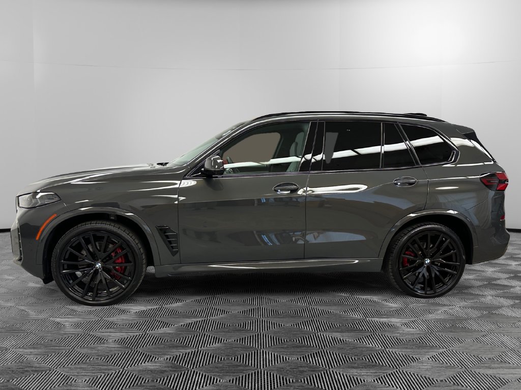 Used 2024 BMW X5 xDrive40i w/ Executive Package AWD/4WD image 2