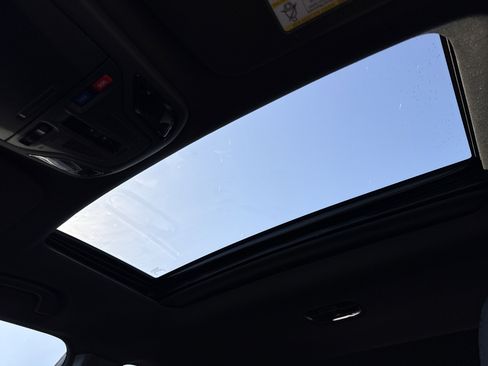 Used 2022 Subaru Outback Wilderness w/ Wilderness Package AWD/4WD image 27