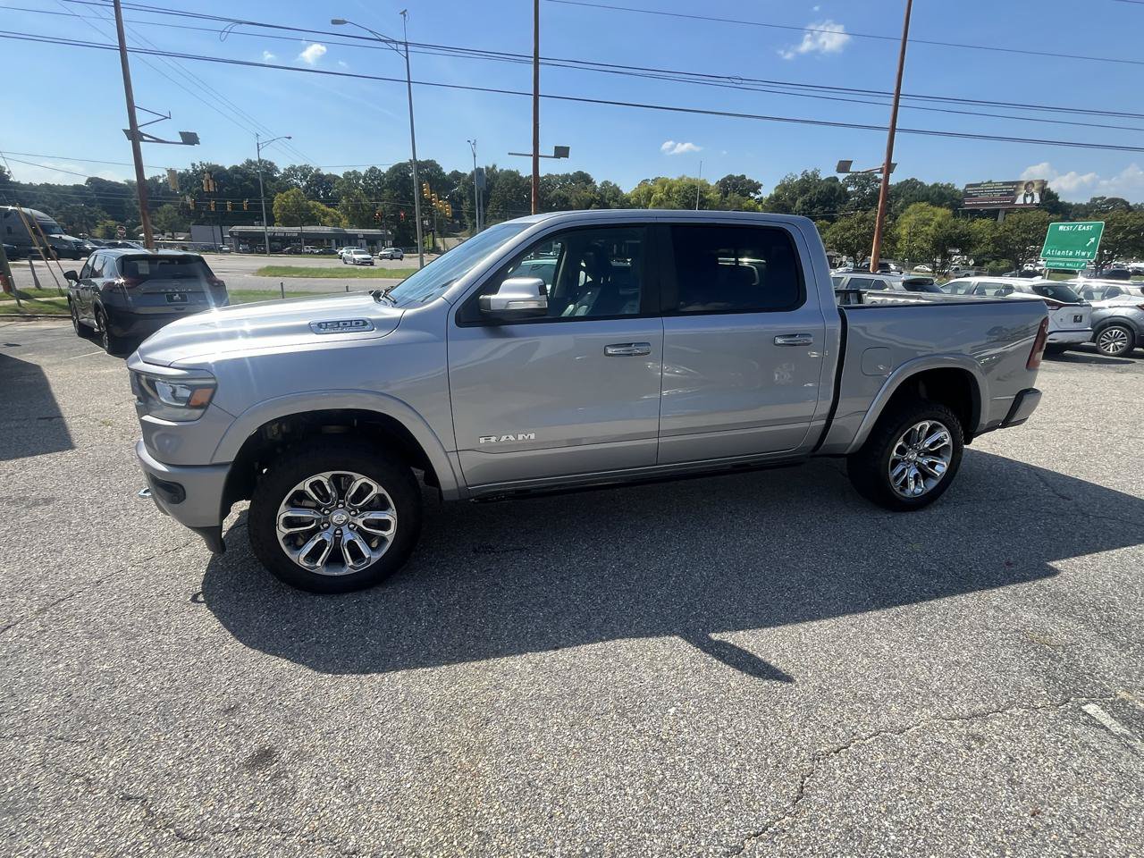 Used 2021 RAM 1500 Laramie w/ Laramie Southwest Edition AWD/4WD image 12