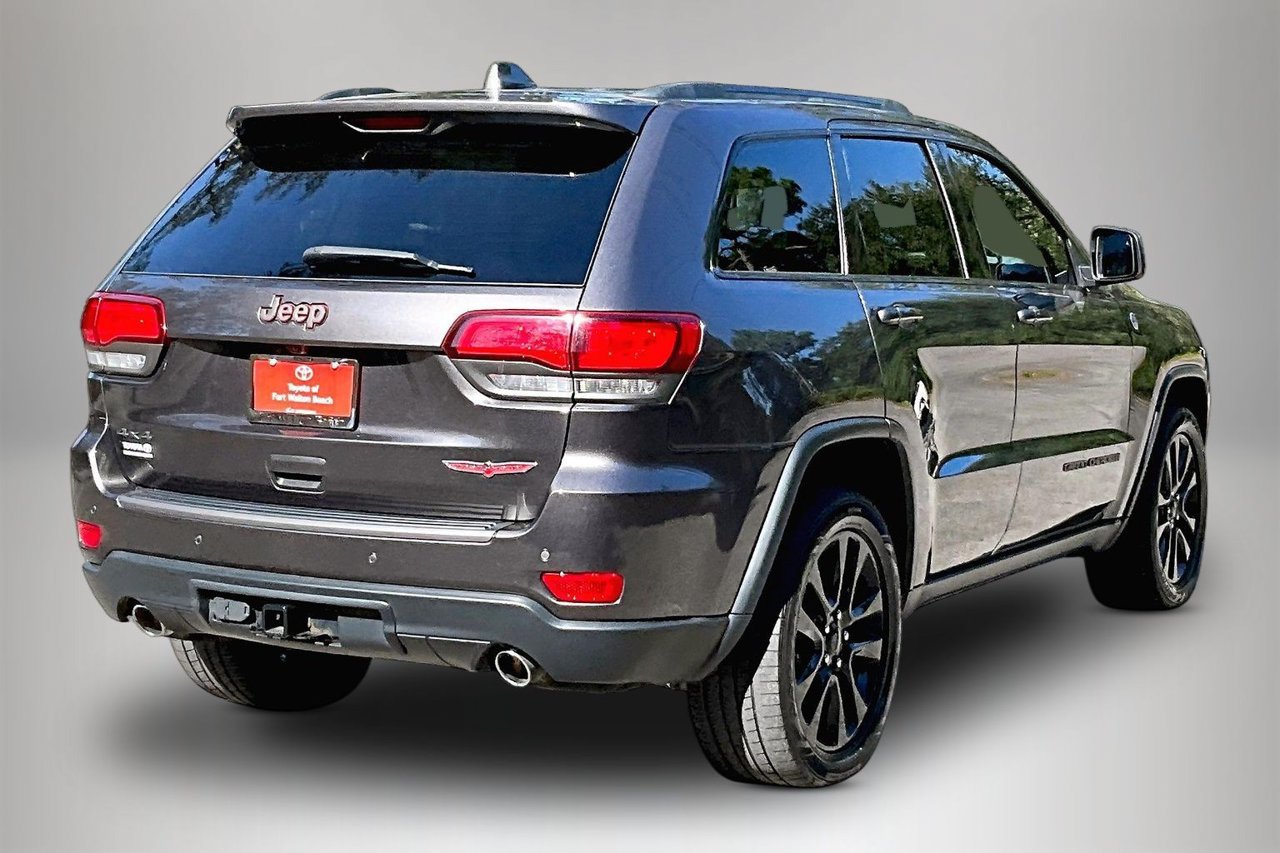 Used 2019 Jeep Grand Cherokee Trailhawk w/ Trailhawk Luxury Group AWD/4WD image 5