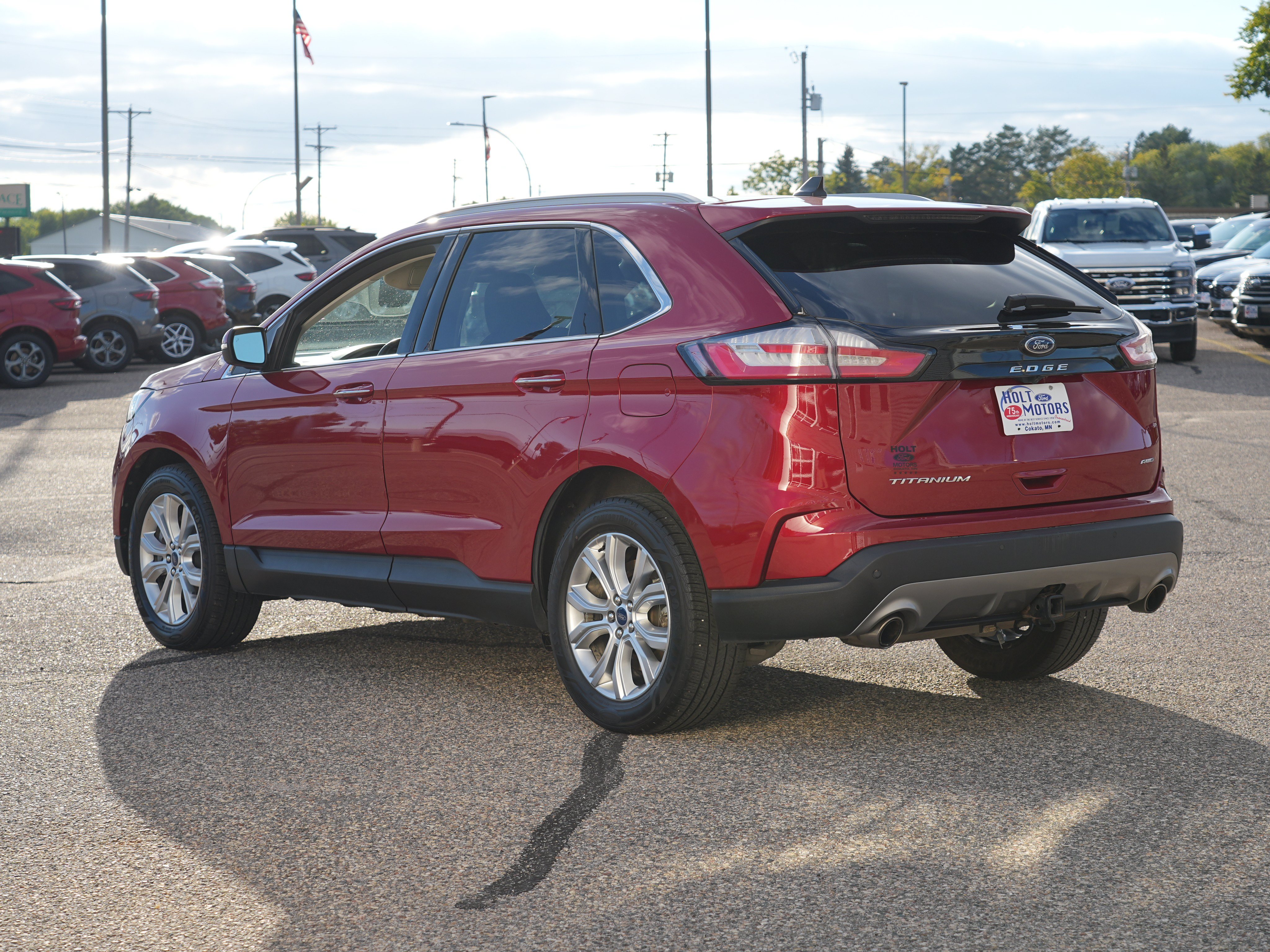 Used 2022 Ford Edge Titanium w/ Class II Trailer Tow Package AWD/4WD image 6