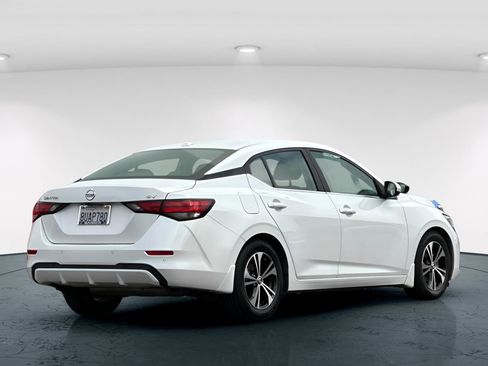 Used 2021 Nissan Sentra SV image 6